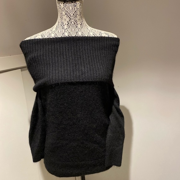 Artizia off shoulder turtleneck NWOT XXS black - Picture 4 of 5